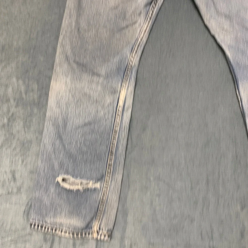 Levi's 505 Jeans Mens 31x30 Blue Light Wash Denim Cotton Distressed Regular Fit
